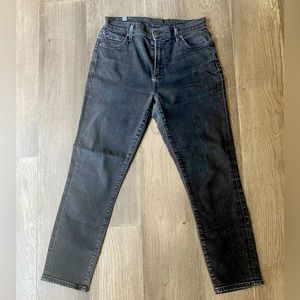 Citizens of Humanity • Rocket Crop High Rise Skinny Jean • Faded Black • Size 27